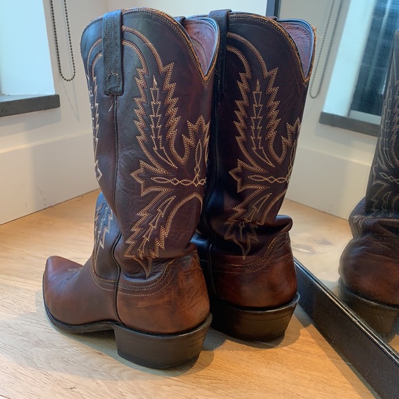 🦄 **SOLD** Lucchese men’s cowboy boots 🤠 - Picture 4 of 12